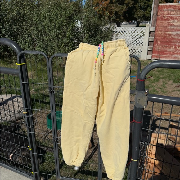 Daily Drills Butter Yellow Sweat Set - Picture 5 of 8